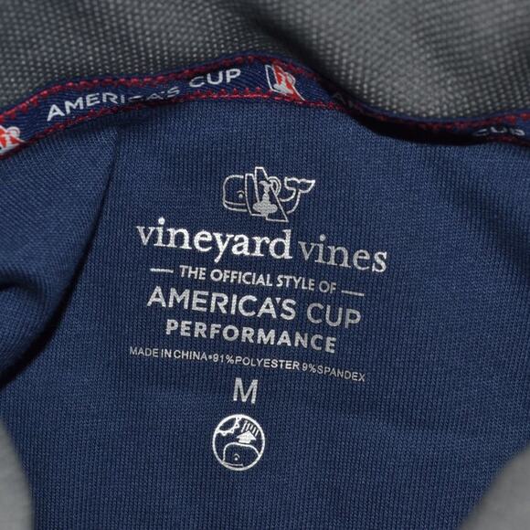 Vineyard Vines Performance Quarter Zip America's Cup Sweater - Picture 4 of 6